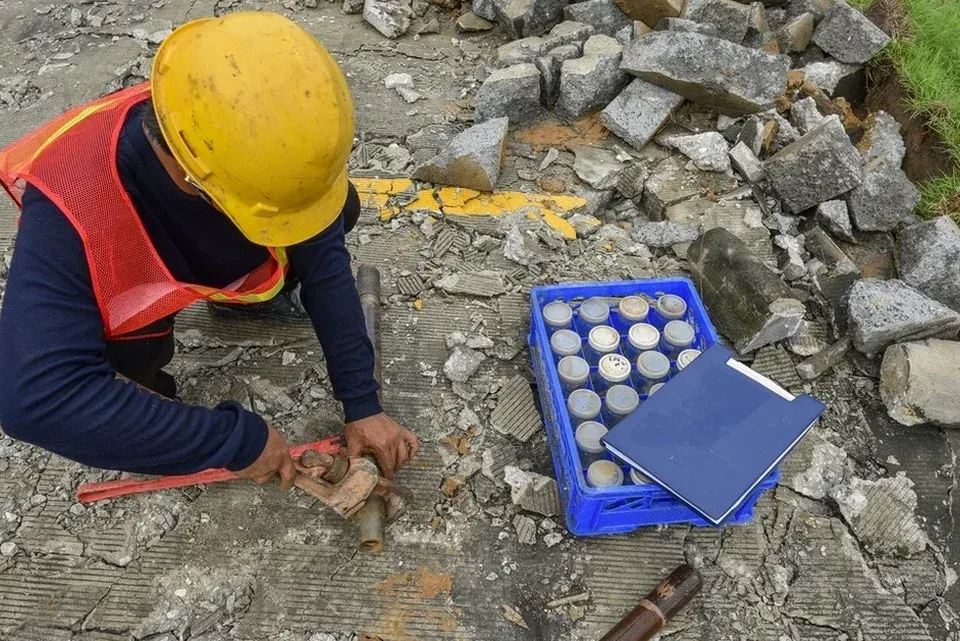 Límites de Atterberg en Copiapó: Ensayos de Plasticidad para Suelos Finos